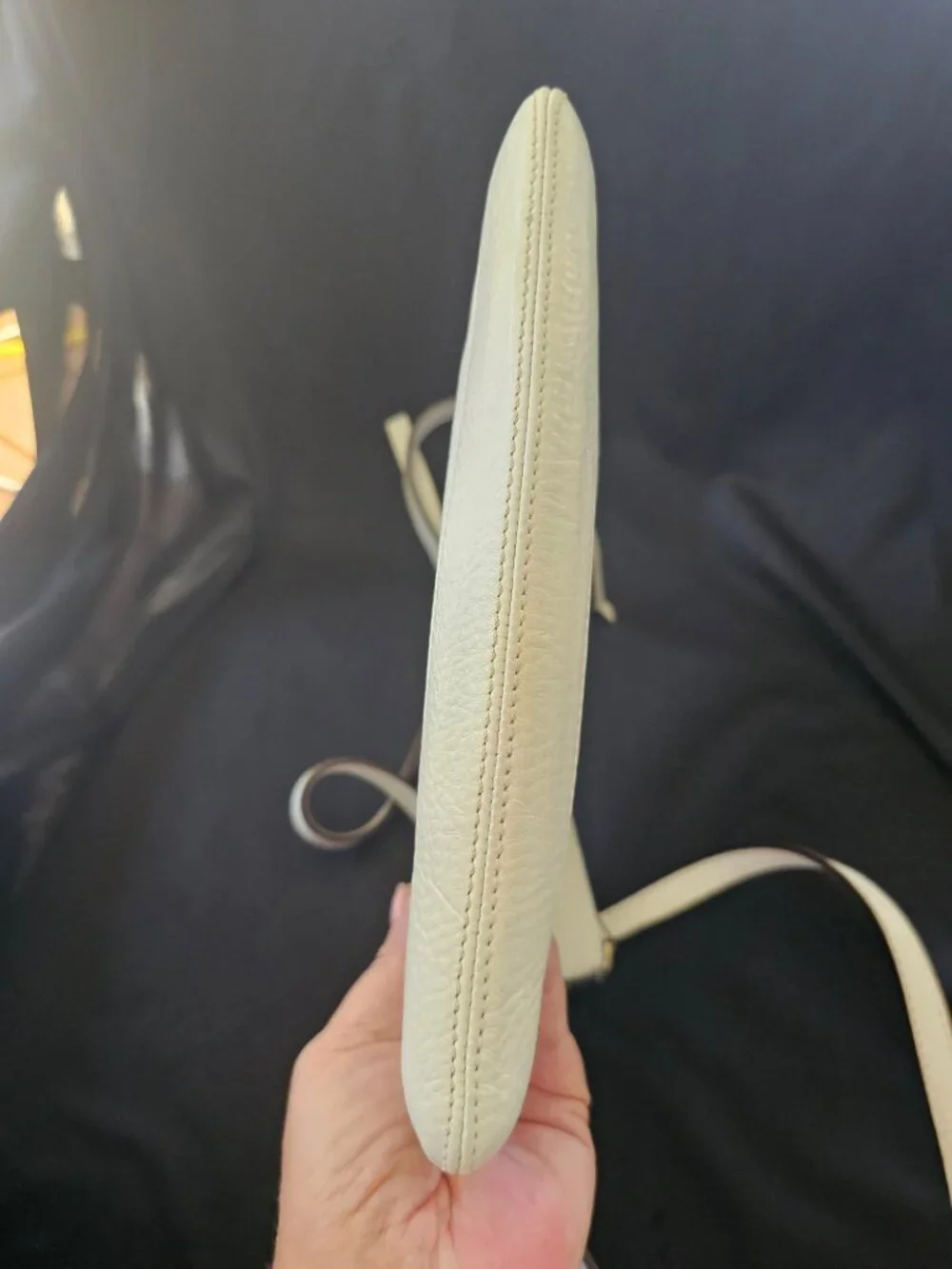 Kate Spade Perri Lane Reidy White Leather Crossbody Bag | Zip Pocket | Like NEW!